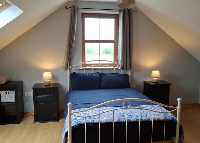 Murphy's Irish Near Nyaraló *